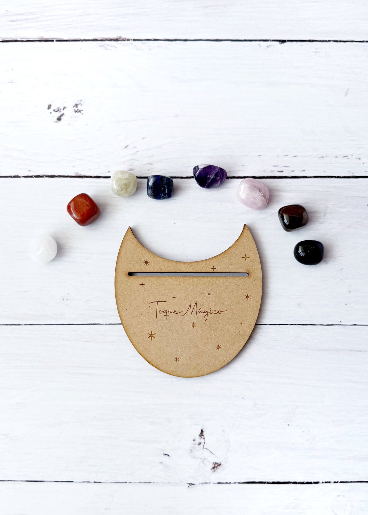 Base de Madera con Cuarzo y Cartas (opcional)