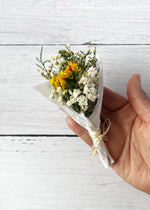 mini ramo de flores preservadas